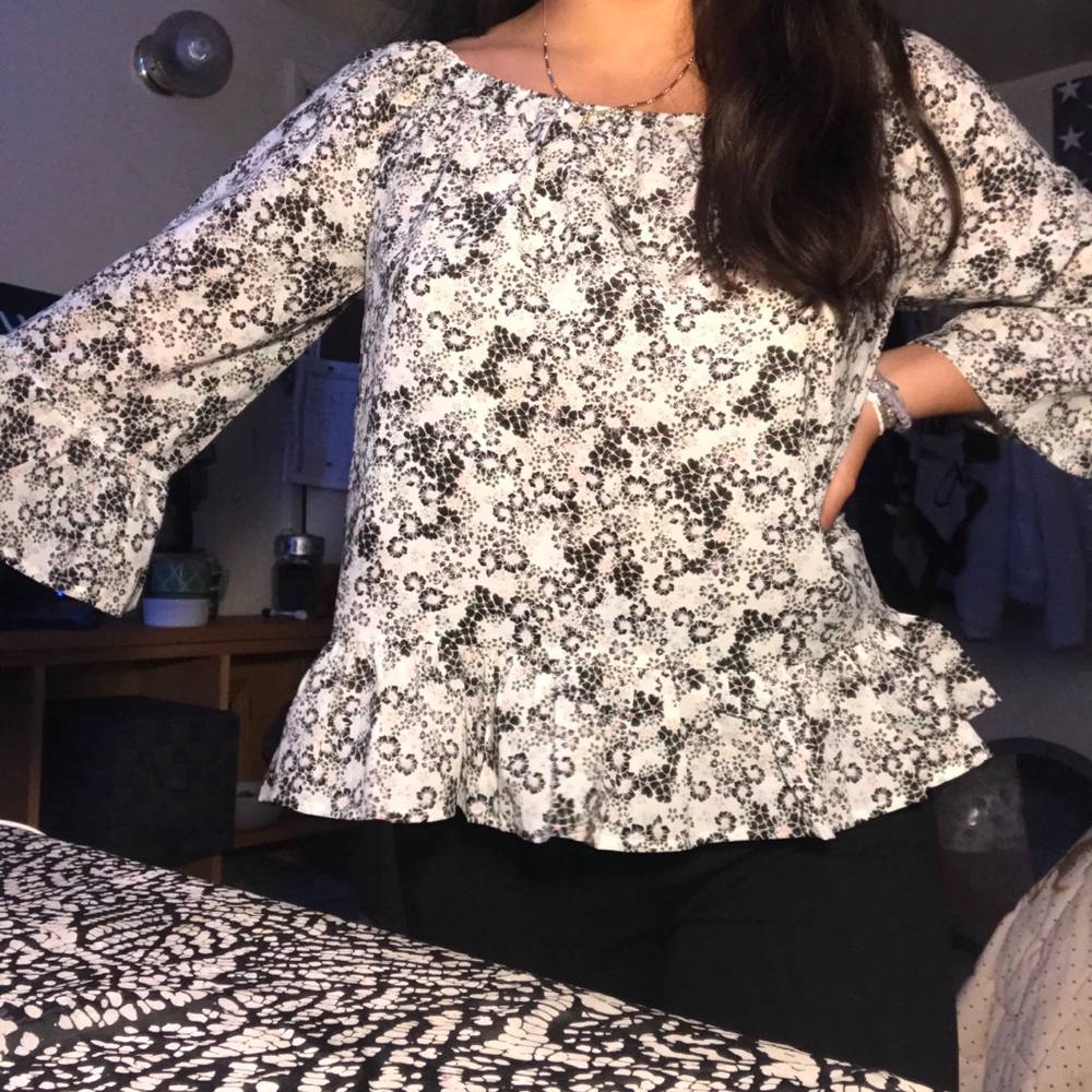Sanctuary top 🍃